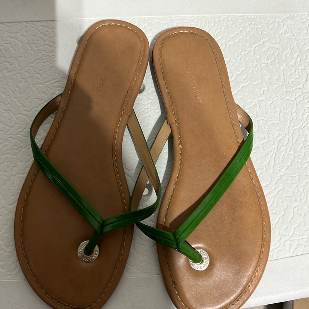 Banana Republic green sandals